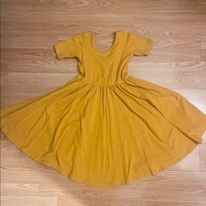 Adorable Alice and Ames mustard dress
